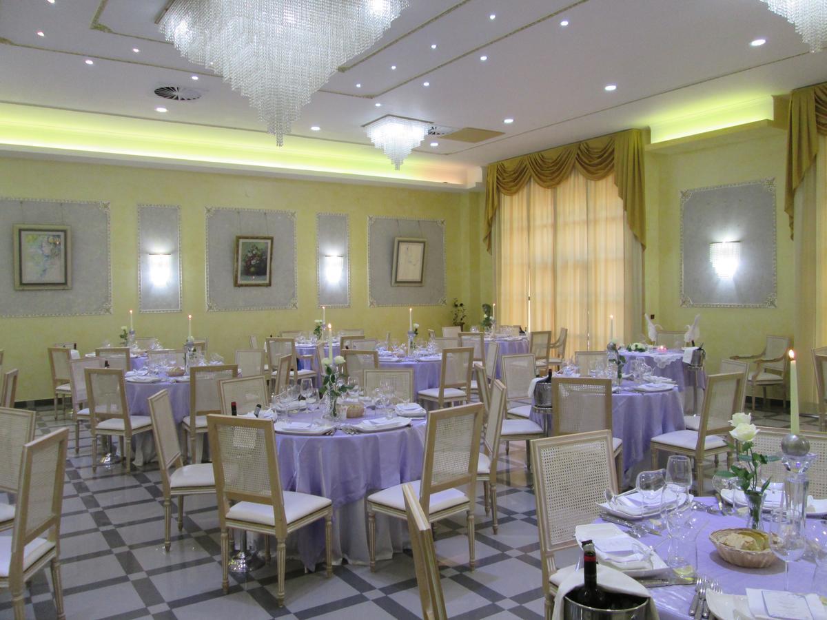 Palahotel Vallenoce Decollatura 外观 照片